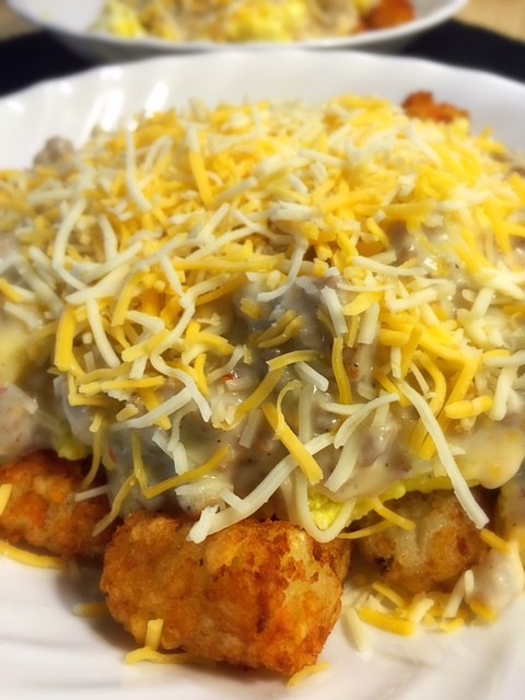 Tater Tot Breakfast Bowl with Sausage Gravy