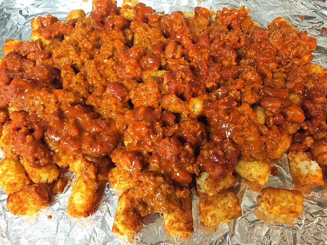 Tater Tots with Chili