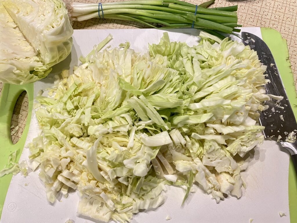 Chop Cabbage Slicing Thinly